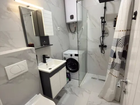 Rent, one bedroom apartment, 369m², Krivi Most, Podgorica - image 8