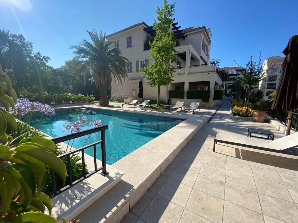 Izdavanje, stan, 38m², Porto Montenegro, Tivat