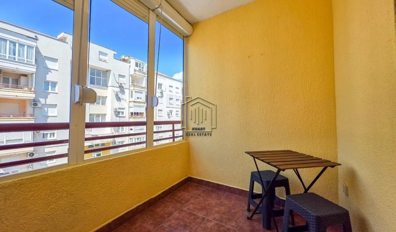 Izdavanje, jednosoban stan, 40m², Zagorič, Podgorica