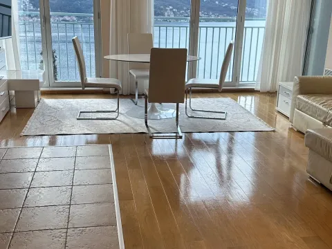 Prodaja, dvosoban stan, 75m², Grad, Kotor - image 3