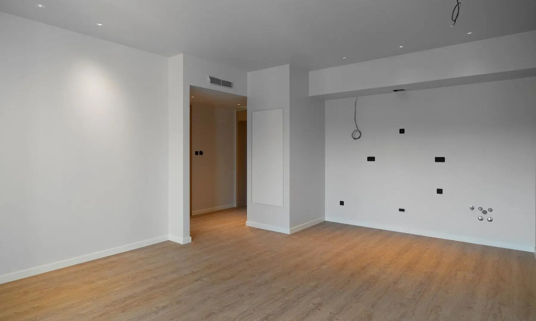 Prodaja, jednosoban stan, 62m², Tivat, Crna Gora