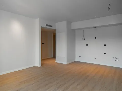 Prodaja, jednosoban stan, 62m², Tivat, Crna Gora - image 4