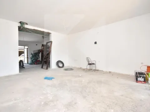 Rent, office space, 300m², Gornja Gorica, Podgorica - image 4