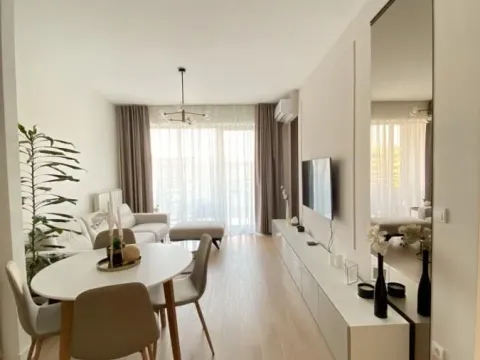 Rent, two bedroom apartment, 55m², Savski Venac, Beograd - image 4