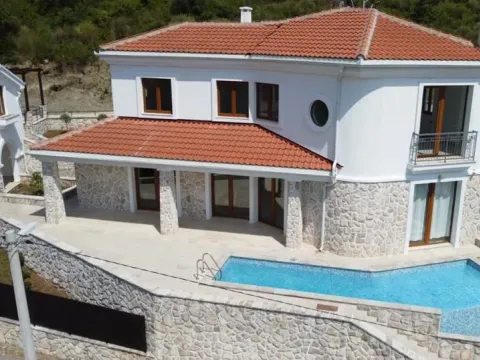 Prodaja, kuća, 320m², Tivat, Crna Gora - image 2