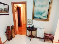 Izdavanje, trosoban stan, 116m², Stari Aerodrom, Podgorica - image 13