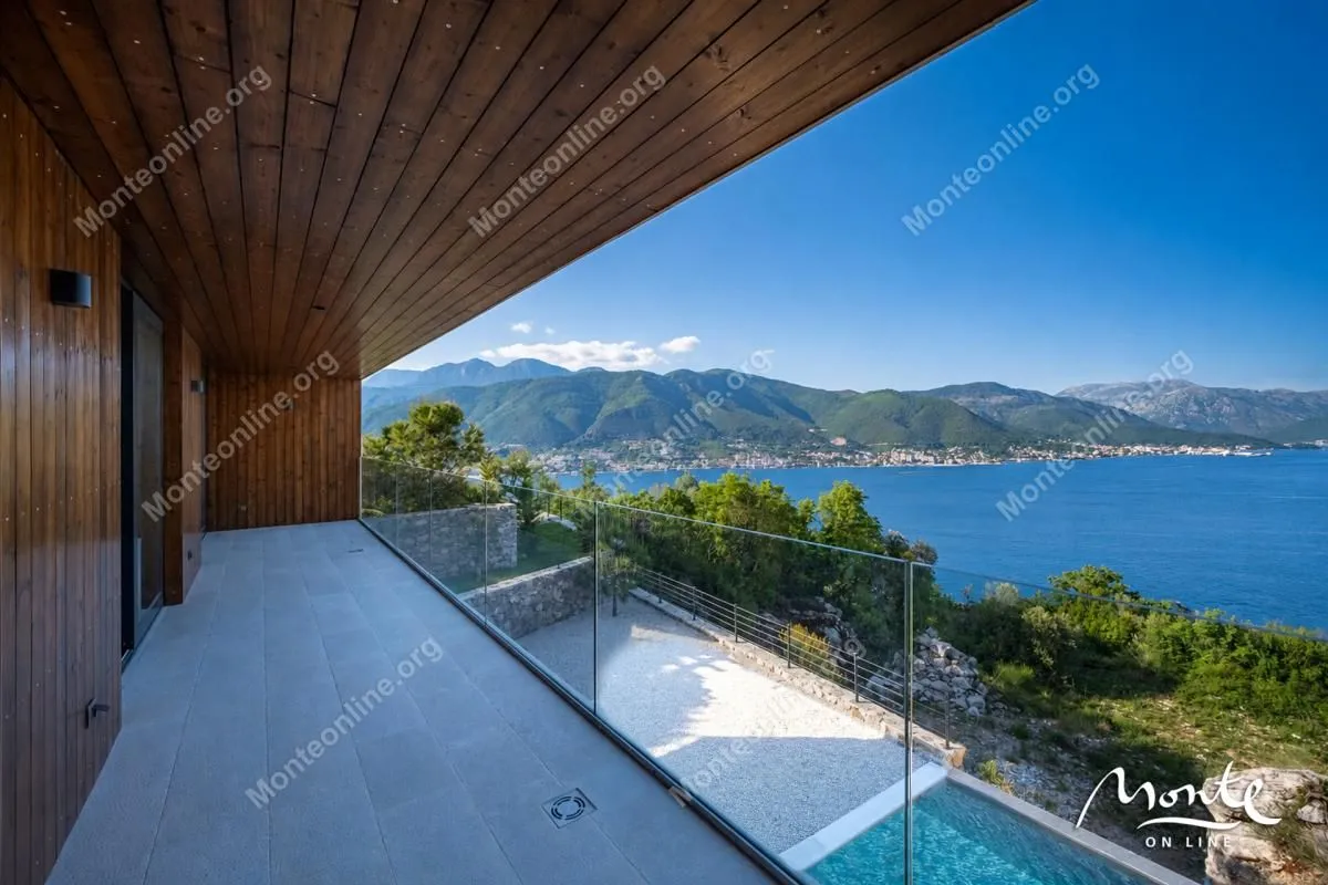 Prodaja, kuća, 166m², Krašići, Tivat