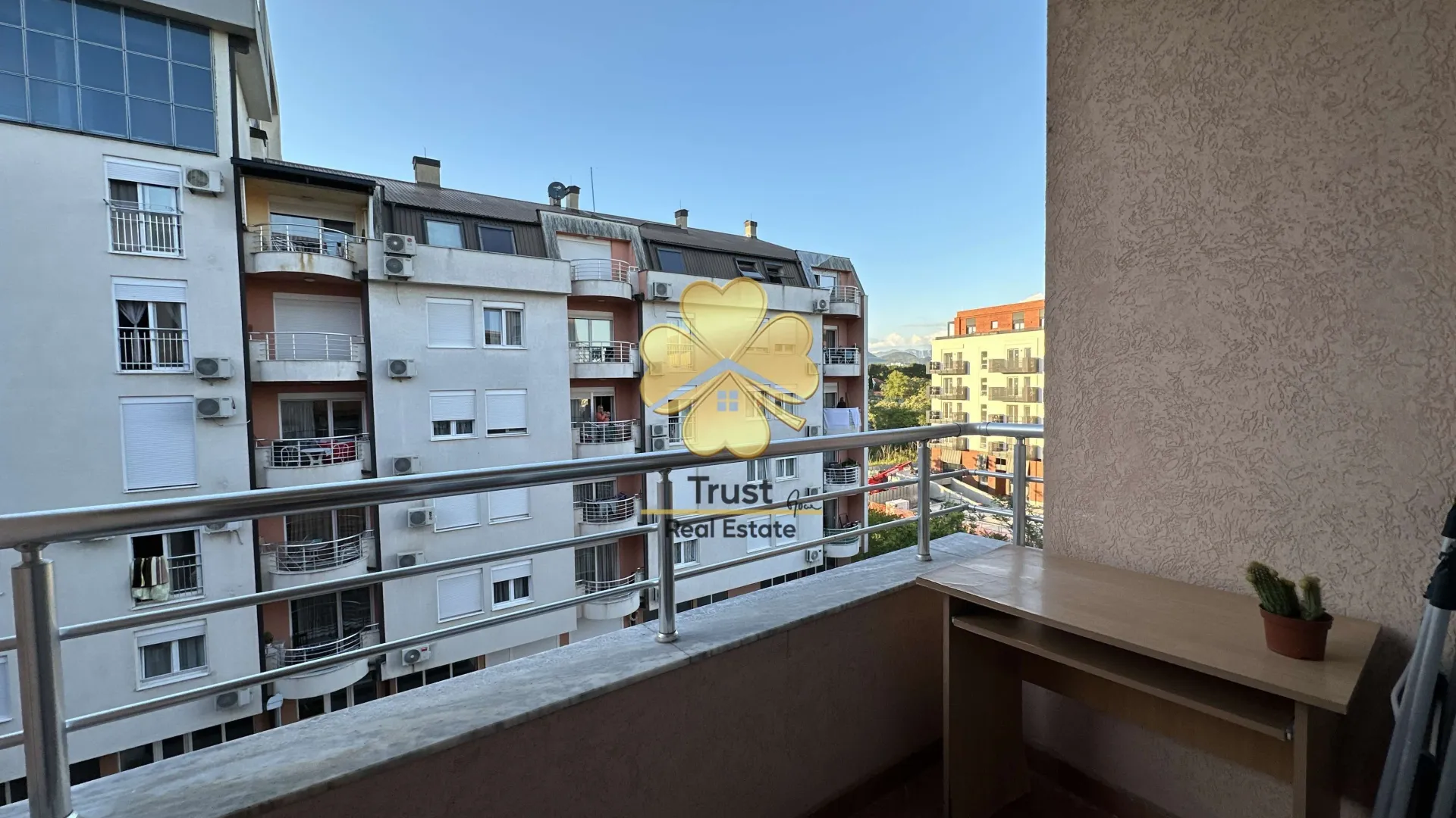 Rent, two bedroom apartment, 60m², Kod Big Fashion-a, Podgorica