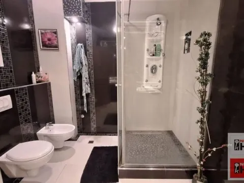 Prodaja, trosoban stan, 108m², Bulevar Evrope, Novi Sad Sve Podlokacije - image 8