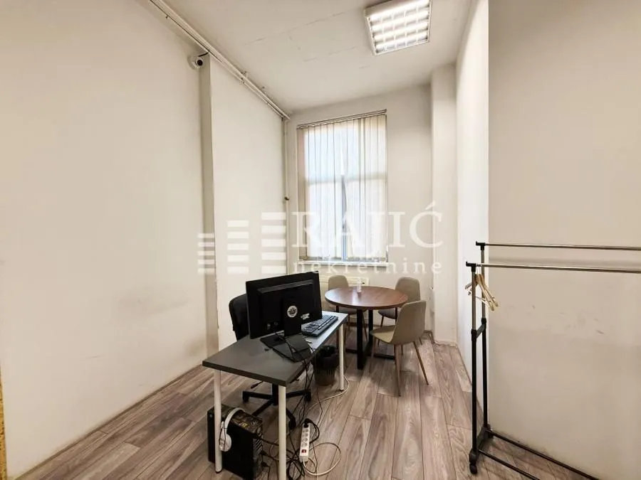 Rent, office space, 165m², Stari Grad, Beograd