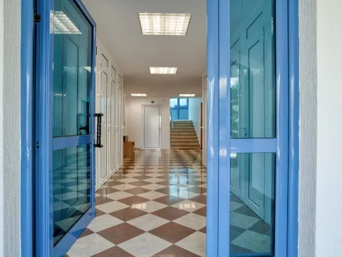 Sale, one bedroom apartment, 29m², Pržno, Budva - image 11