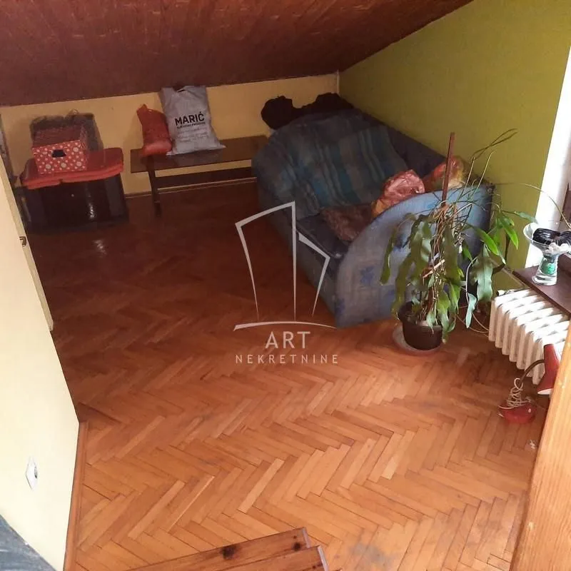 Sale, four bedroom apartment, 105m², Medaković Sve Podlokacije, Beograd