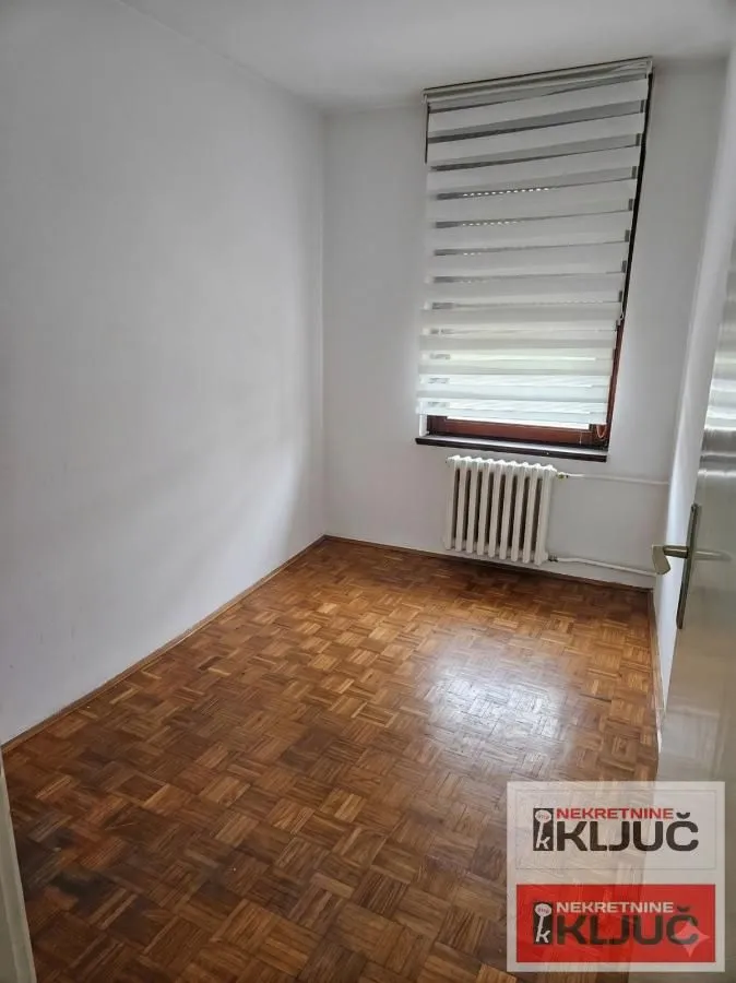 Prodaja, dvosoban stan, 58m², Sajmište, Novi Sad