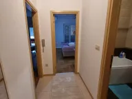 Izdavanje, jednosoban stan, 46m², Blok 6, Podgorica - image 3