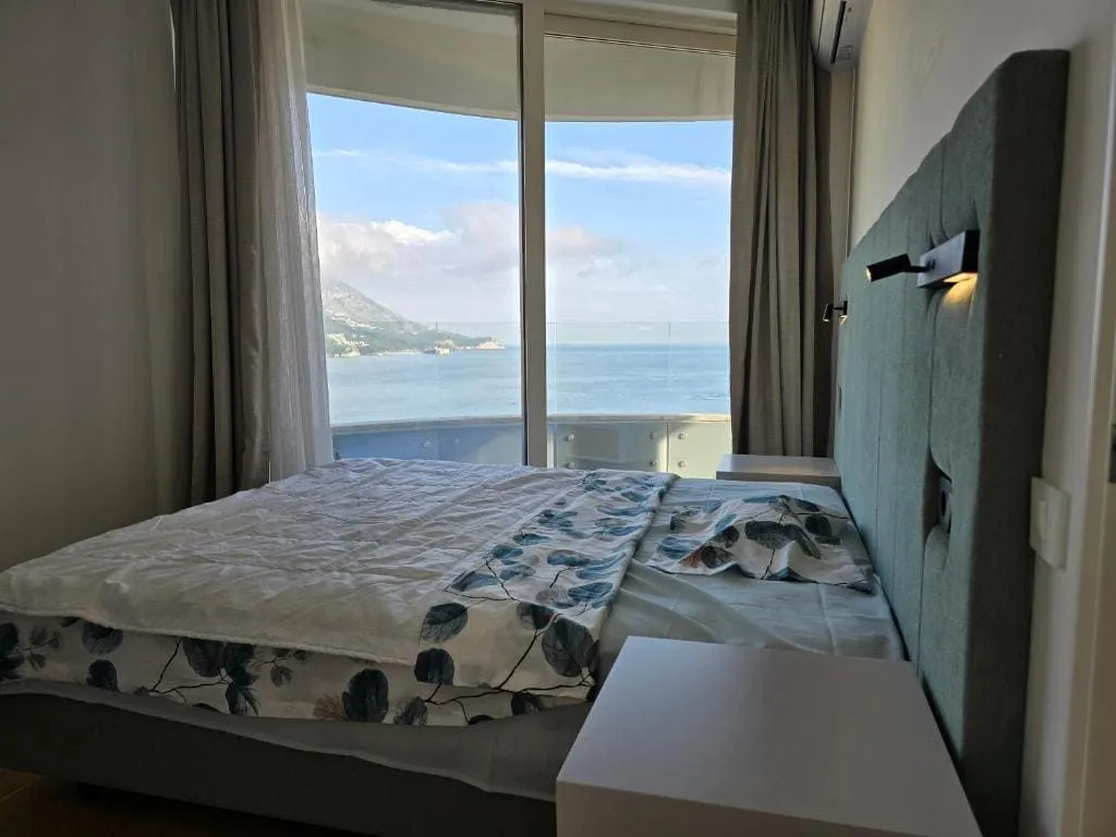 Sale, apartment, 118m², Bečići, Budva