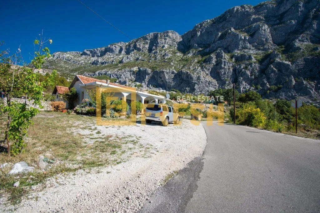 Prodaja, plac, 1028m², Nikšić, Crna Gora