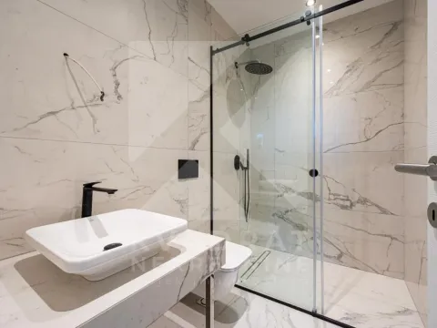 Prodaja, trosoban stan, 137m², Stara Varoš, Podgorica - image 6