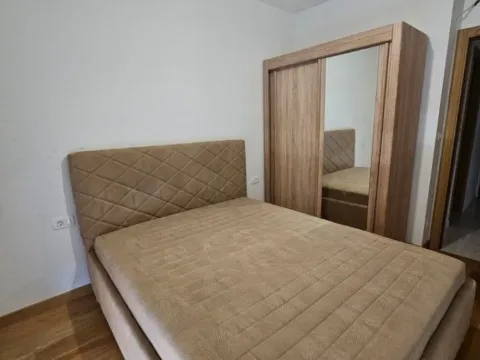 Izdavanje, jednosoban stan, 47m², City Kvart, Podgorica - image 5