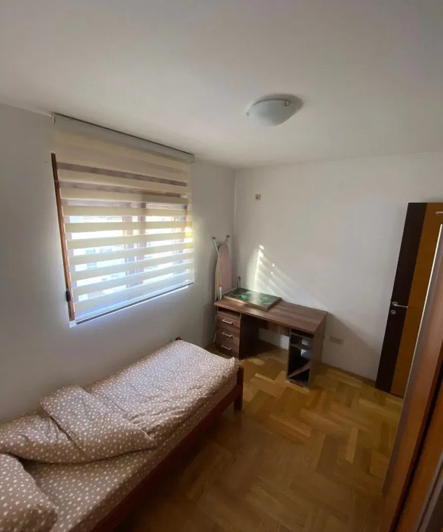 Izdavanje, stan, 55m², Stari Aerodrom, Podgorica