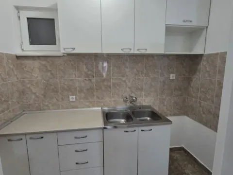 Rent, two bedroom apartment, 38m², Grbavica, Novi Sad Sve Podlokacije - image 3
