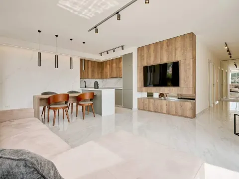 Prodaja, dvosoban stan, 90m², Budva, Crna Gora - image 4