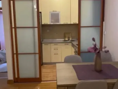 Rent, two bedroom apartment, 73m², Vezirov Most, Podgorica