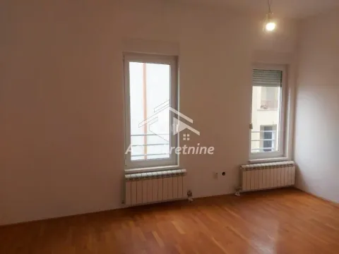 Izdavanje, kuća, 300m², Savski Venac, Beograd - image 15