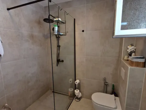 Sale, three bedroom apartment, 122m², Šušanj, Bar - image 9