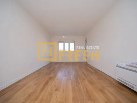 Izdavanje, dvosoban stan, 72m², City Kvart, Podgorica - image 3