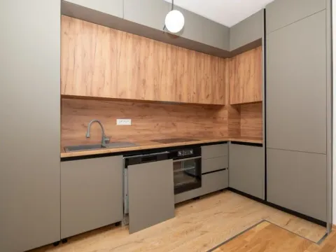 Izdavanje, kuća, 140m², Donja Gorica, Podgorica - image 7