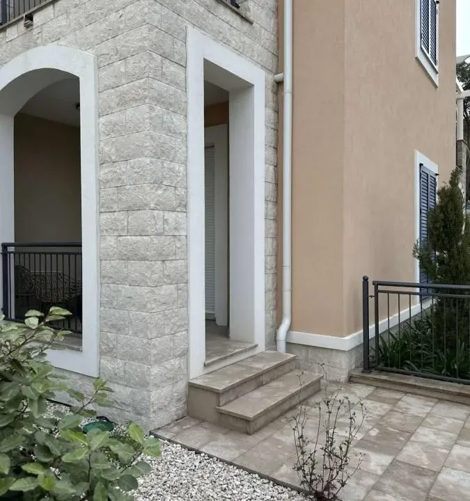 Prodaja, garsonjera, 40m², Radovići, Tivat