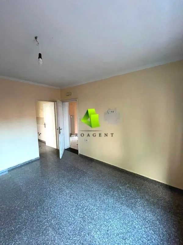 Izdavanje, poslovni prostor, 70m², Medijana, Niš