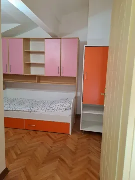 Rent, three bedroom apartment, 100m², Tivat, Crna Gora - image 6