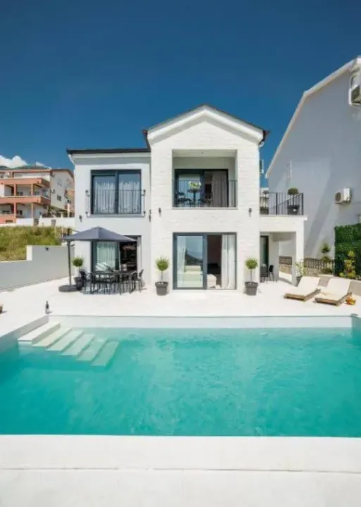 Prodaja, kuća, 160m², Budva, Crna Gora