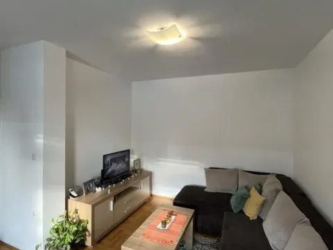 Prodaja, četvorosoban stan, 77m², Bulevar patrijarha Pavla, Novi Sad Sve Podlokacije - image 26