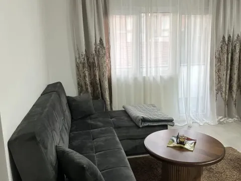 Izdavanje, trosoban stan, 54m², Medijana, Niš - image 5