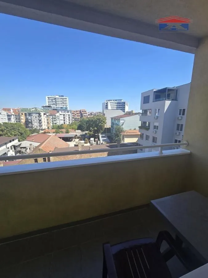 Izdavanje, jednosoban stan, 35m², Grbavica, Novi Sad Sve Podlokacije