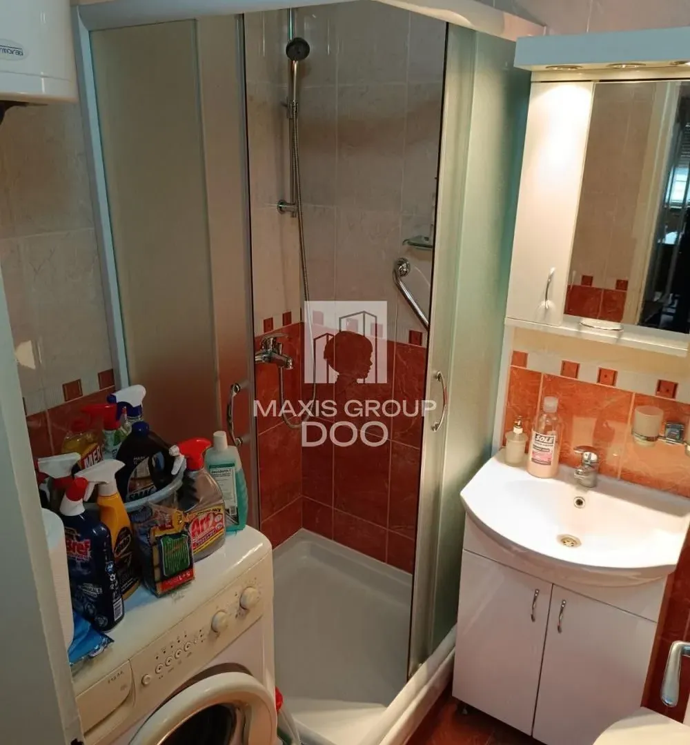 Izdavanje, trosoban stan, 60m², Palata Pravde, Beograd