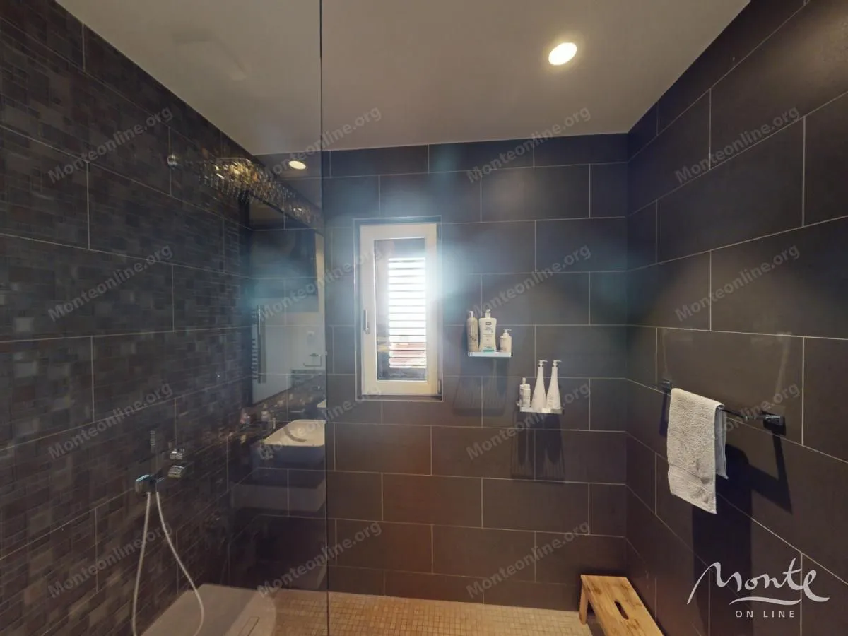 Prodaja, kuća, 115m², Luštica Bay, Tivat