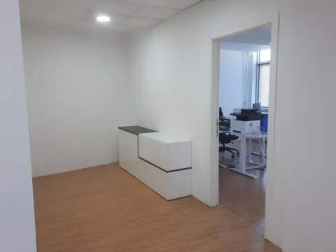 Izdavanje, poslovni prostor, 408m², Stari Grad, Beograd - image 5