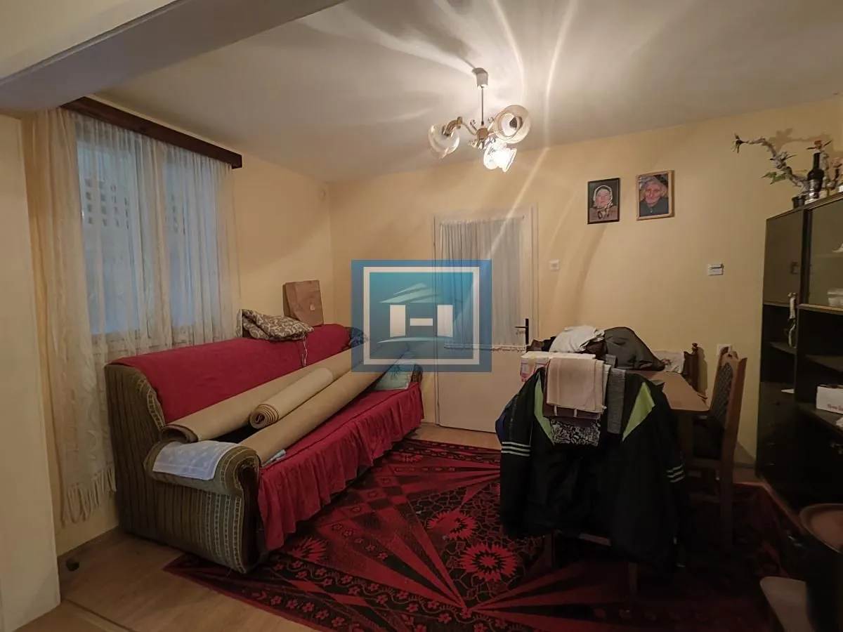 Prodaja, kuća, 200m², Majur, Jagodina