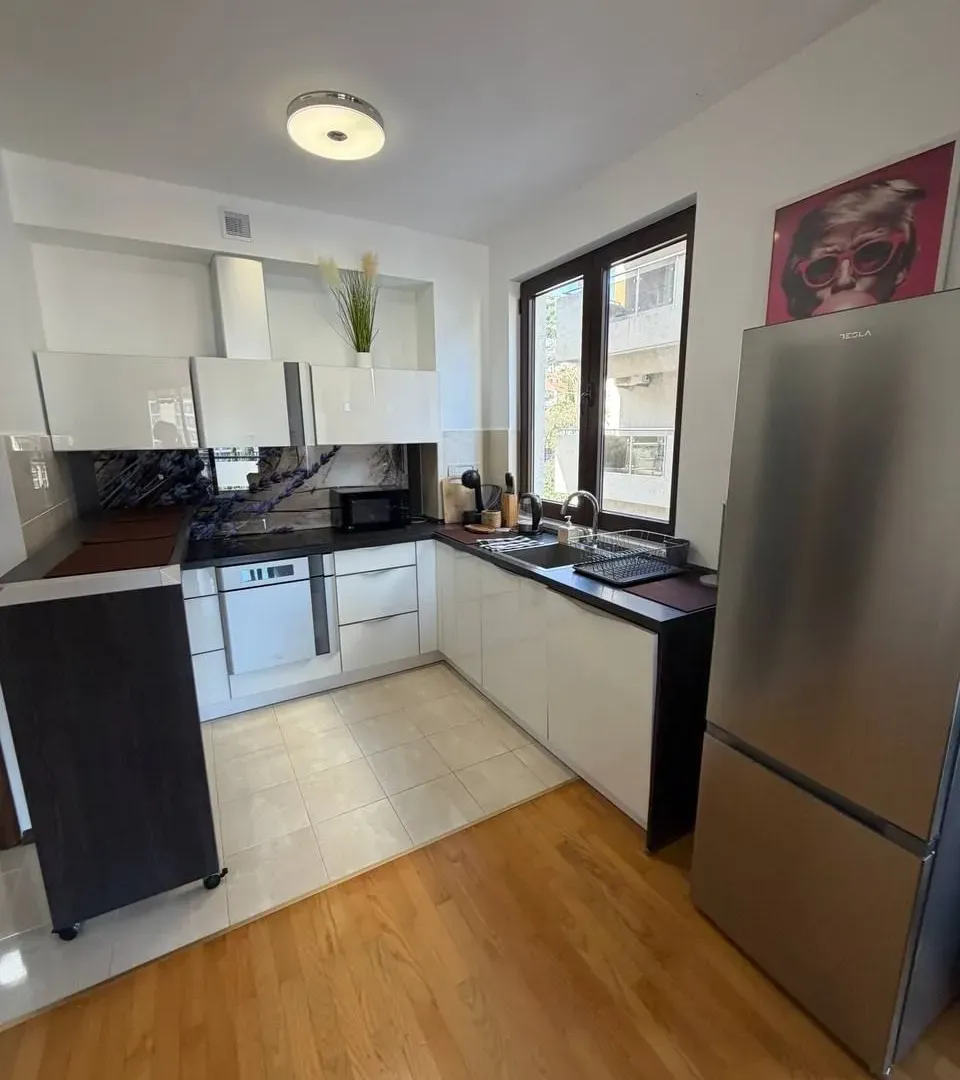 Sale, three bedroom apartment, 83m², Centar, Budva