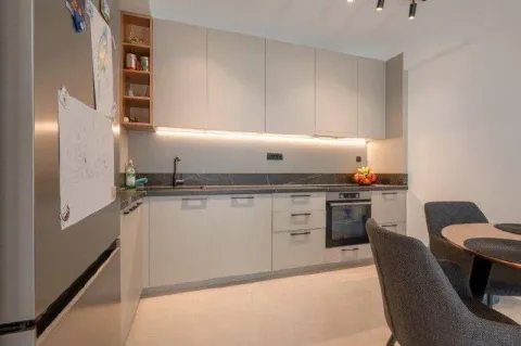 Sale, two bedroom apartment, 62m², Bečići, Budva - image 8