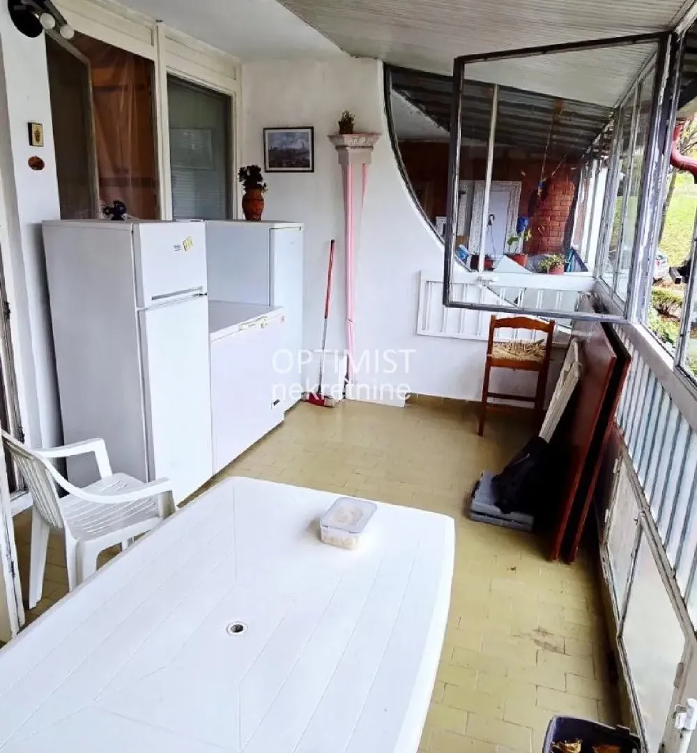 Sale, three bedroom apartment, 103m², Zvezdara Sve Podlokacije, Beograd
