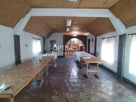 Prodaja, kuća, 264m², Progar, Surčin - image 6