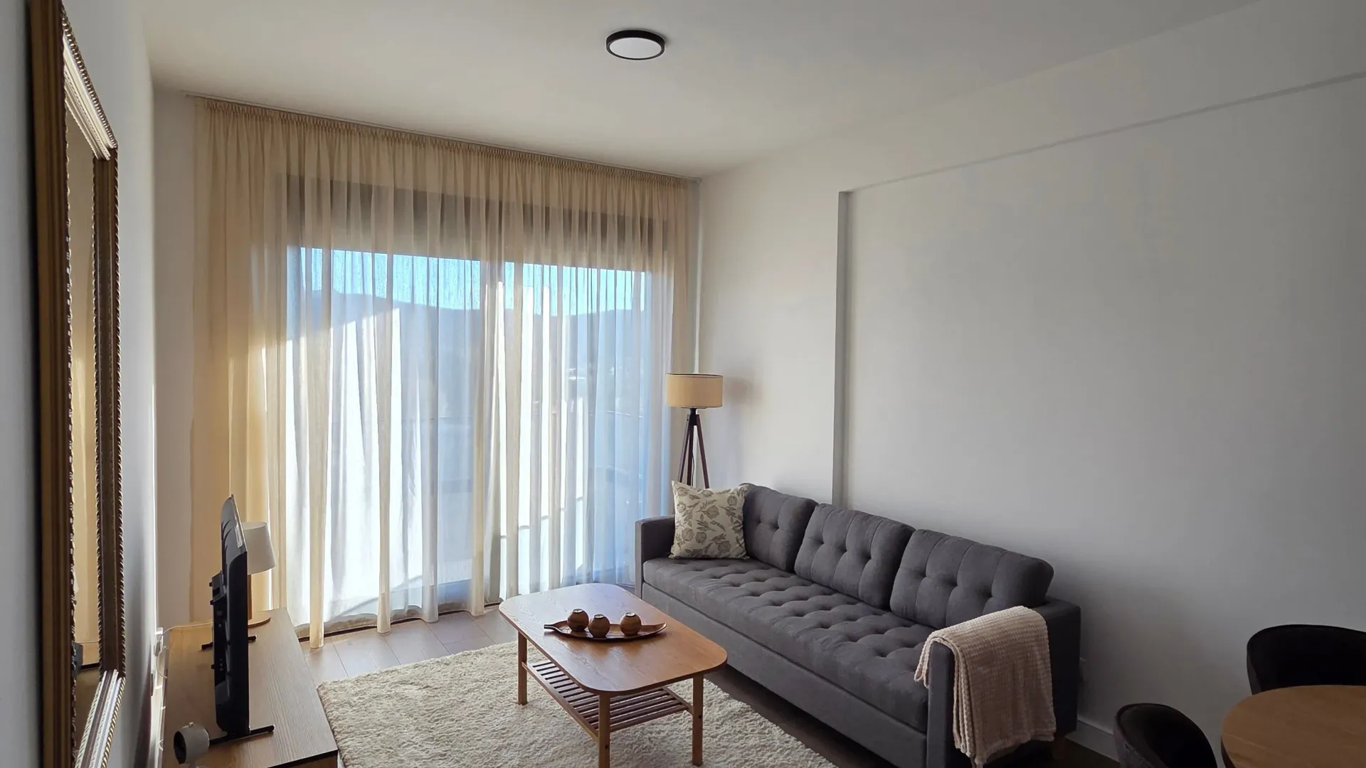 Izdavanje, jednosoban stan, 45m², Čeluga, Bar