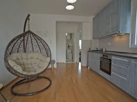 Prodaja, jednosoban stan, 40m², Tivat, Crna Gora - image 9