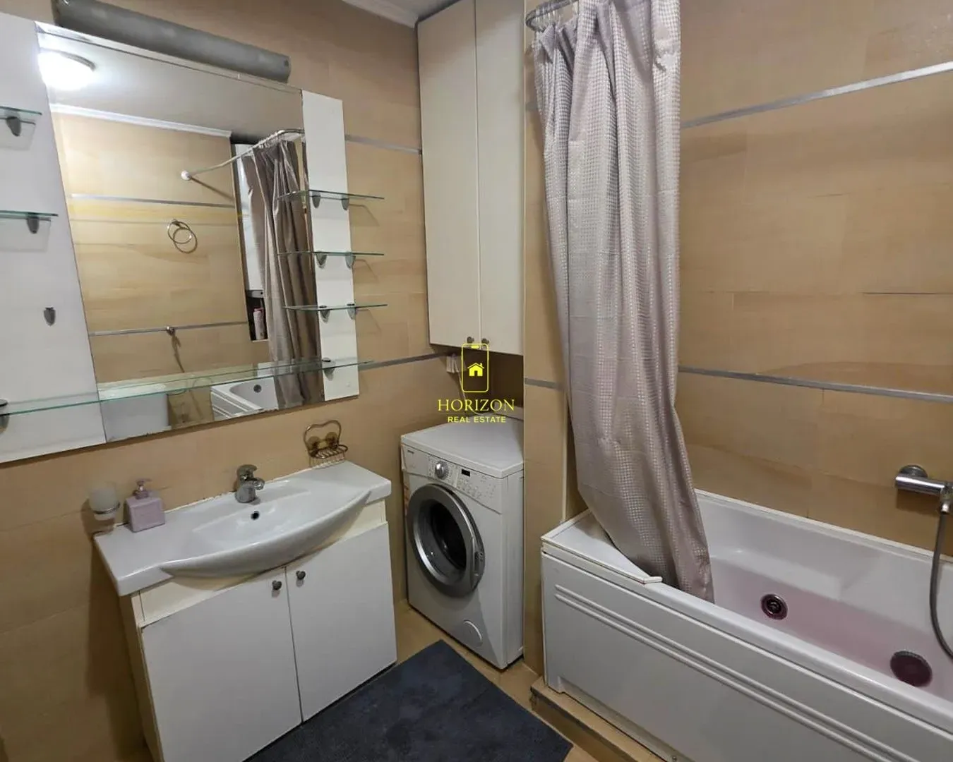 Prodaja, dvosoban stan, 69m², Preko Morače, Podgorica