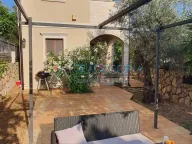 Prodaja, kuća, 112m², Petrovac, Budva - image 1