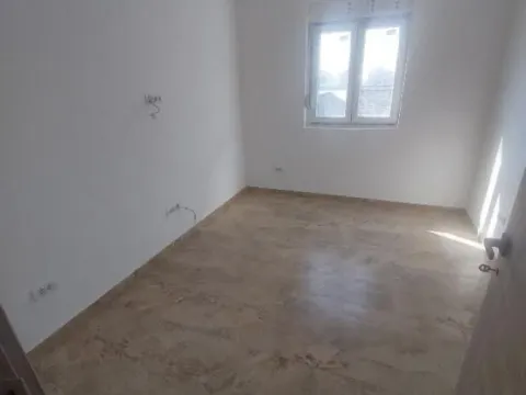 Prodaja, trosoban stan, 67m², Surčin, Beograd - image 6